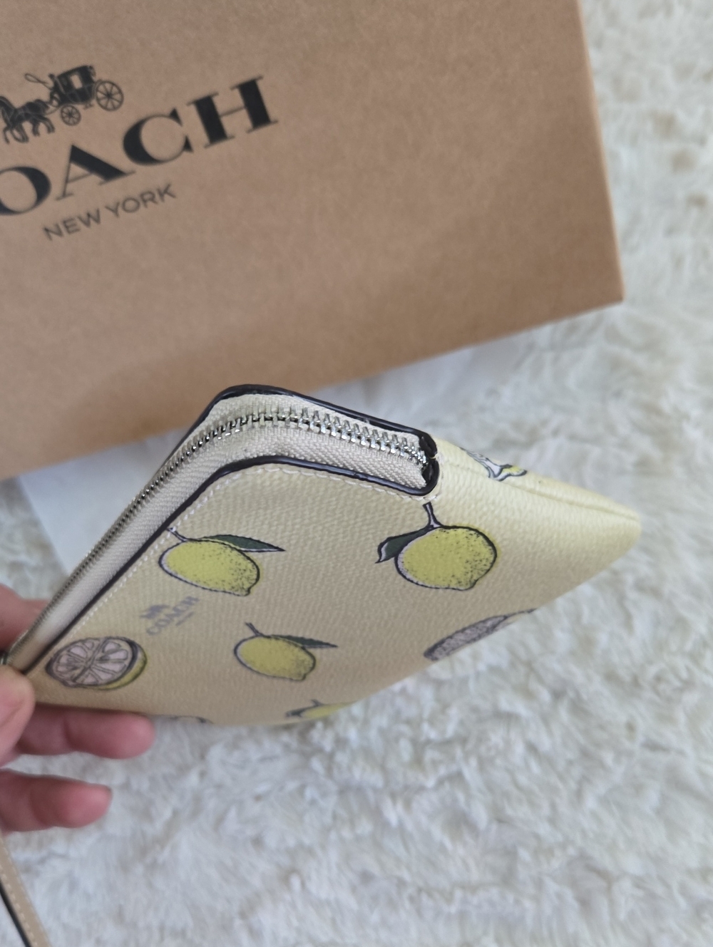 Coach Yellow Lemon Print Wristlet Clutch With Coach Box Very Giftable - Picture 4 of 7